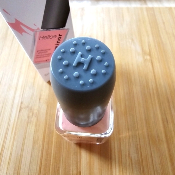 Helios by Luminor Smart Nail Color "It's A Nude Day", Made in USA, Full Size - Picture 2 of 6